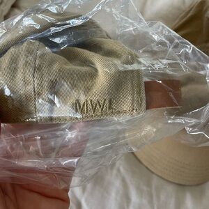 Madwell NWT  dad hat